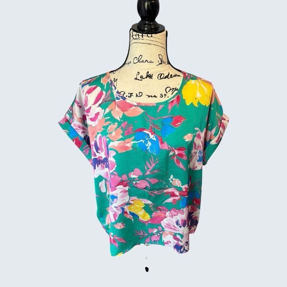 SHE + SKY Vibrant Floral Top Green Pink Yellow Size S Short Sleeve Blouse
